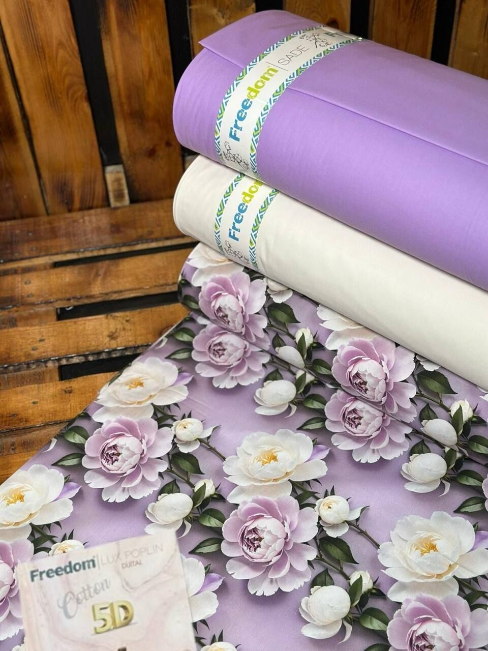 5D Desenli Dijital Poplin Kumaş   – 240 cm  %100 Pamuk  130 GSM